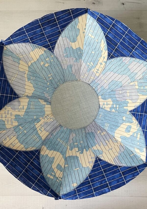 Round Fabric Art Bowls + a Giveaway!
